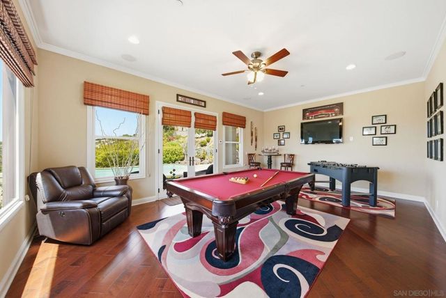 9572 Welk View Dr, Escondido, CA 92026