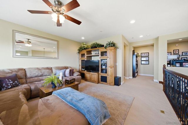 9572 Welk View Dr, Escondido, CA 92026