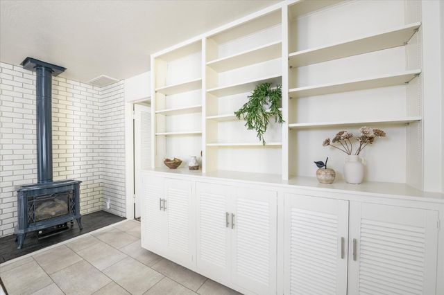 3449 N Shingle Rd, Shingle Springs, CA 95682