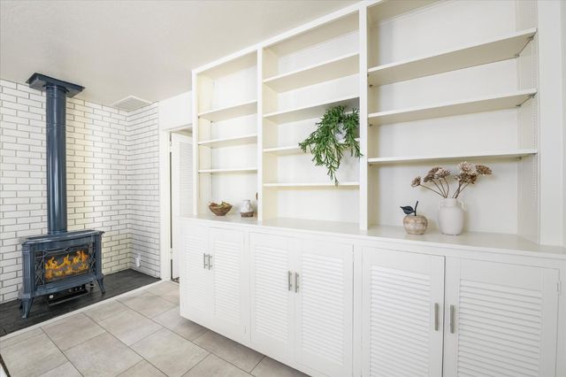 3449 N Shingle Rd, Shingle Springs, CA 95682