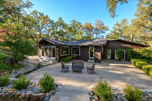 3449 N Shingle Rd, Shingle Springs, CA 95682