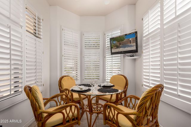 8324 E CACTUS WREN Road, Scottsdale, AZ 85250