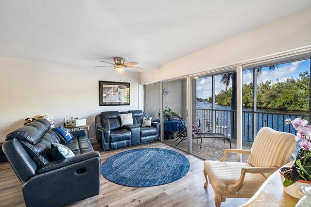 1537 E Hillsboro Boulevard 243, Deerfield Beach, FL 33441