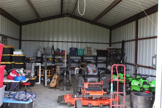 2077 A Shawver Road, Perrin, TX 76486