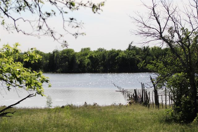 2077 A Shawver Road, Perrin, TX 76486