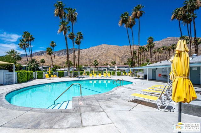 305 Kona Lane, Palm Springs, CA 92264