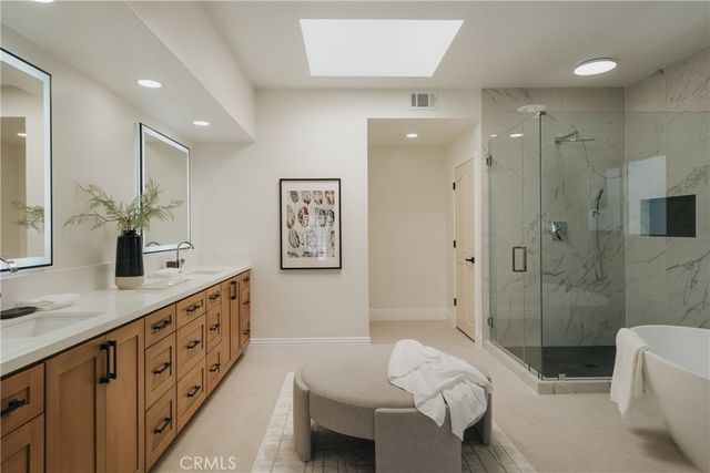 17182 Hillside Circle, Huntington Beach, CA 92649