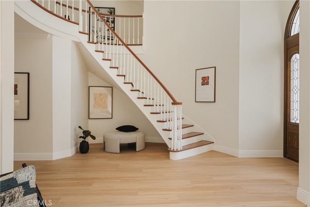 17182 Hillside Circle, Huntington Beach, CA 92649