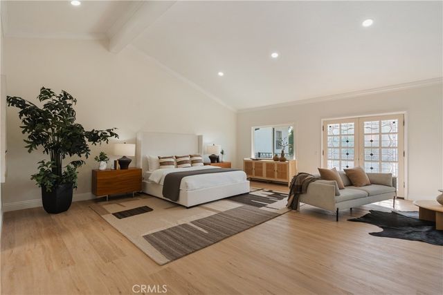 17182 Hillside Circle, Huntington Beach, CA 92649