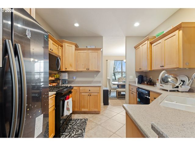 849 NORTH VIEW Dr, Winchester, OR 97495