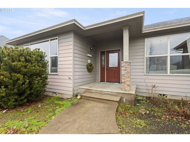 849 NORTH VIEW Dr, Winchester, OR 97495