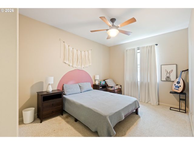 849 NORTH VIEW Dr, Winchester, OR 97495