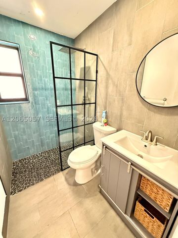 4088 SW 51st St A, Dania Beach, FL 33314