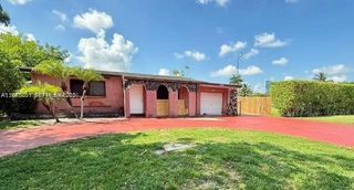 4088 SW 51st St A, Dania Beach, FL 33314