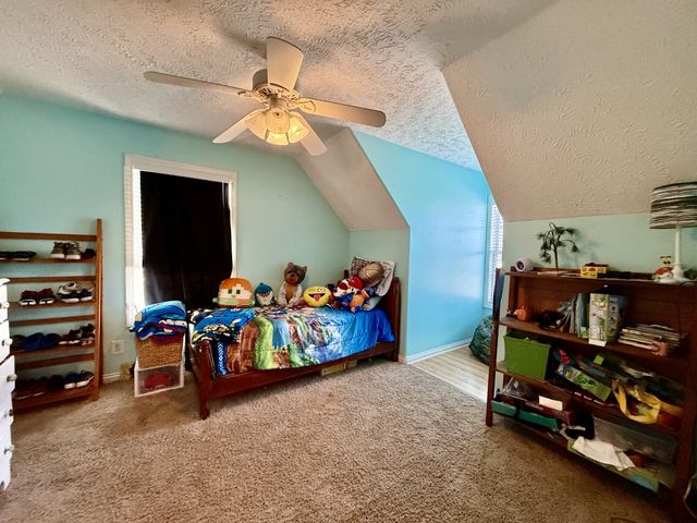 1315 N Lynn Dr, Lebanon, TN 37087