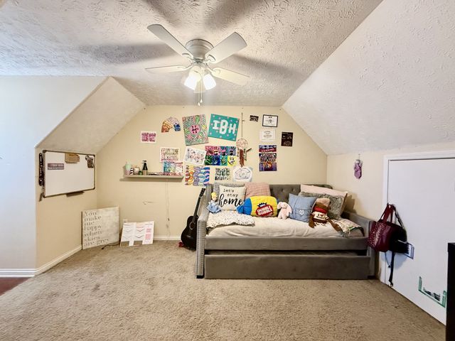 1315 N Lynn Dr, Lebanon, TN 37087