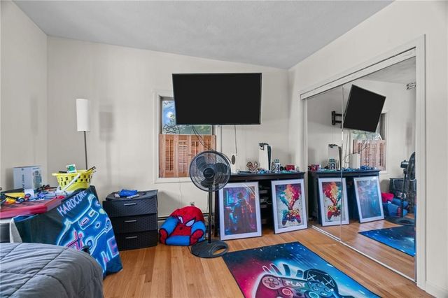 129 Simmonsville Avenue, Johnston, RI 02919