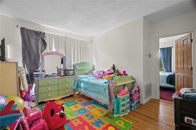 129 Simmonsville Avenue, Johnston, RI 02919