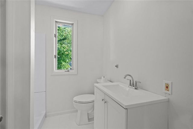 129 Simmonsville Avenue, Johnston, RI 02919