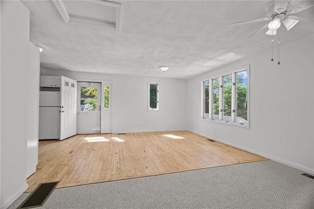 129 Simmonsville Avenue, Johnston, RI 02919