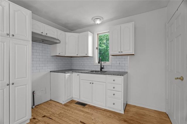 129 Simmonsville Avenue, Johnston, RI 02919