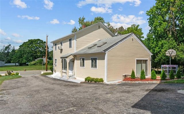 129 Simmonsville Avenue, Johnston, RI 02919