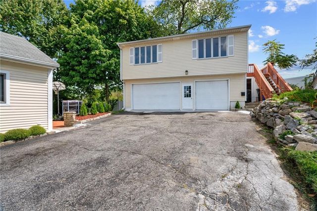 129 Simmonsville Avenue, Johnston, RI 02919