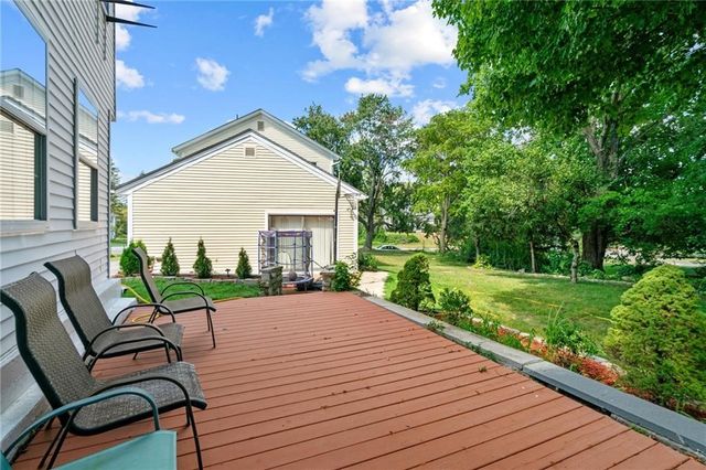 129 Simmonsville Avenue, Johnston, RI 02919