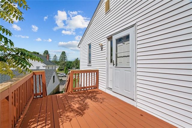 129 Simmonsville Avenue, Johnston, RI 02919