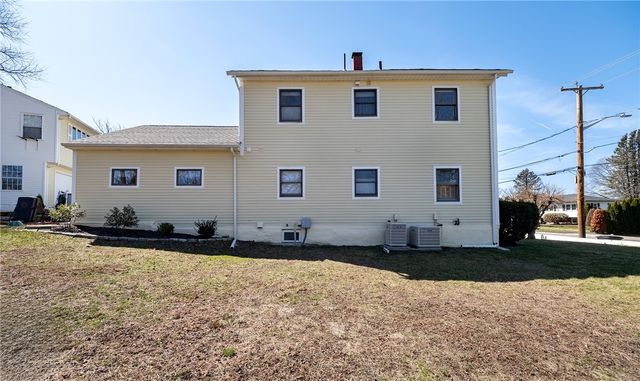 129 Simmonsville Avenue, Johnston, RI 02919