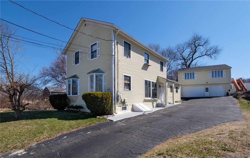 129 Simmonsville Avenue, Johnston, RI 02919