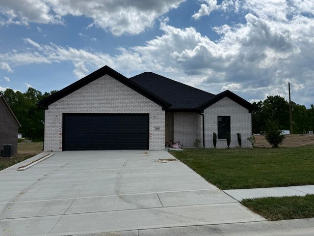 311 Cinchpost Circle, London, KY 40744