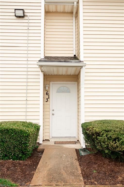 613 Pylon CT, Virginia Beach, VA 23462