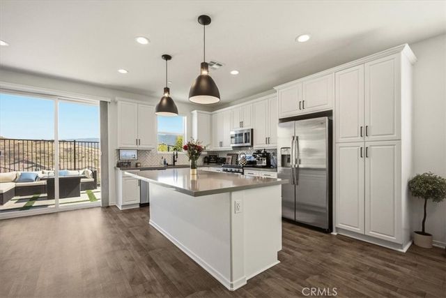 11767 Trailwood Court, Corona, CA 92883