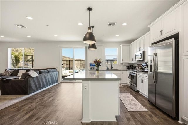 11767 Trailwood Court, Corona, CA 92883