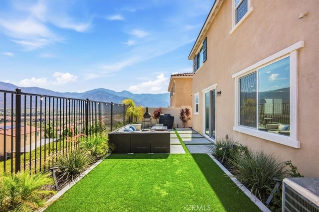 11767 Trailwood Court, Corona, CA 92883