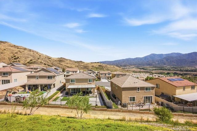 11767 Trailwood Court, Corona, CA 92883