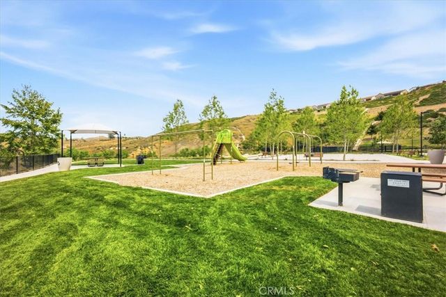 11767 Trailwood Court, Corona, CA 92883