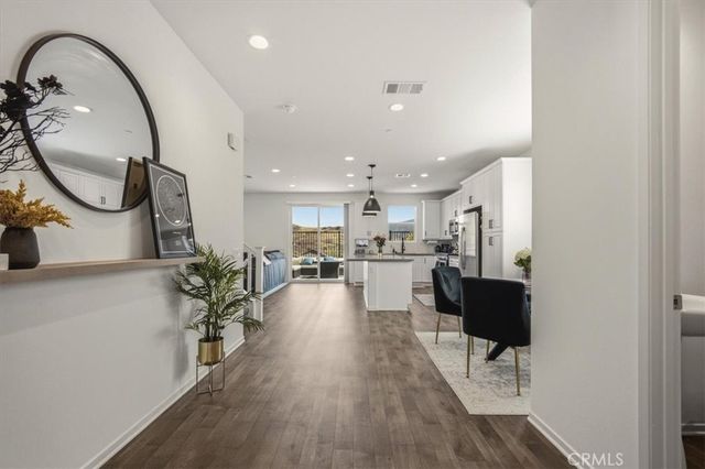 11767 Trailwood Court, Corona, CA 92883