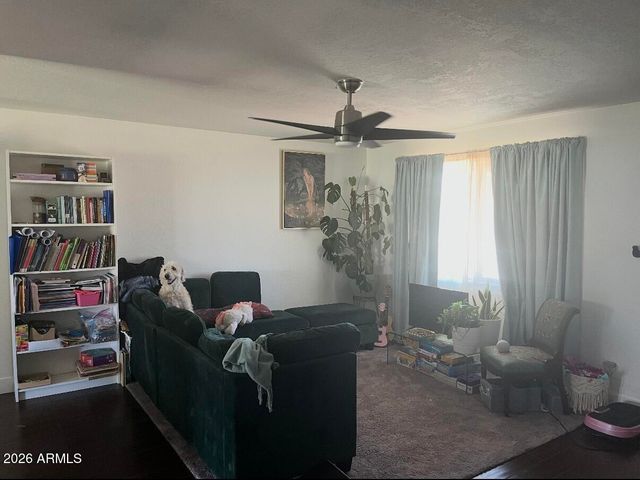 3628 E Nisbet Road, Phoenix, AZ 85032