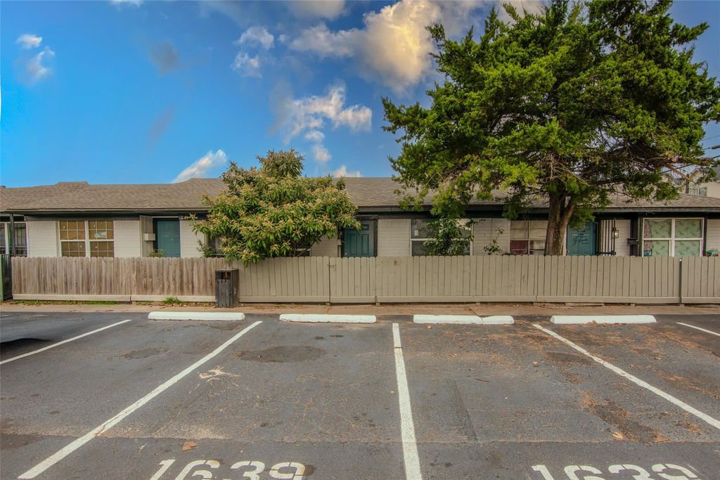 1639 Northwood Street 1639, Houston, TX 77009