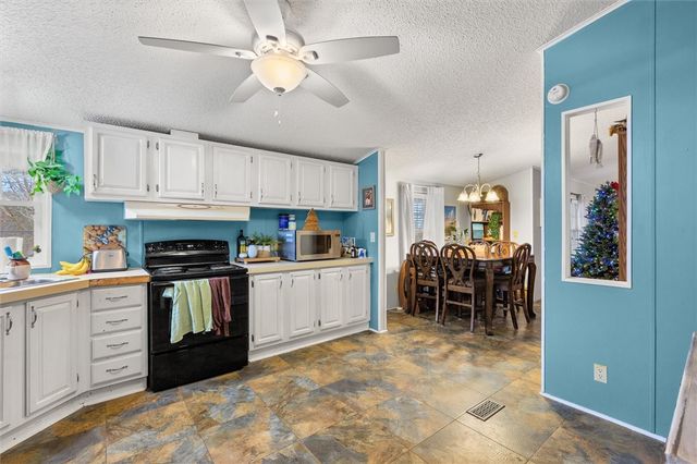 23036 McDonald Point Road, Seneca, SC 29672