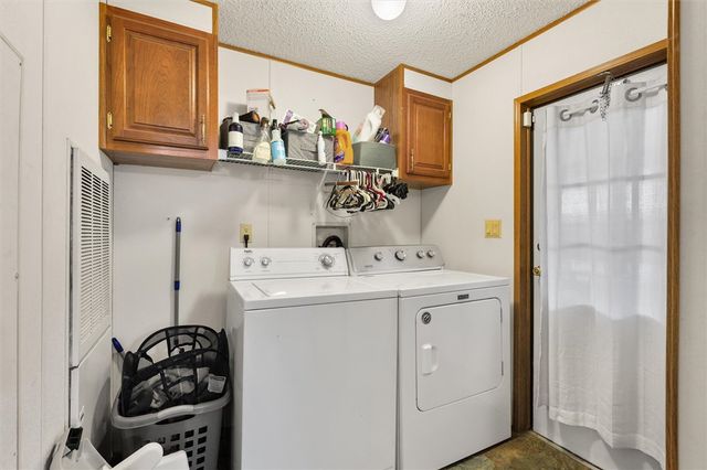 23036 McDonald Point Road, Seneca, SC 29672