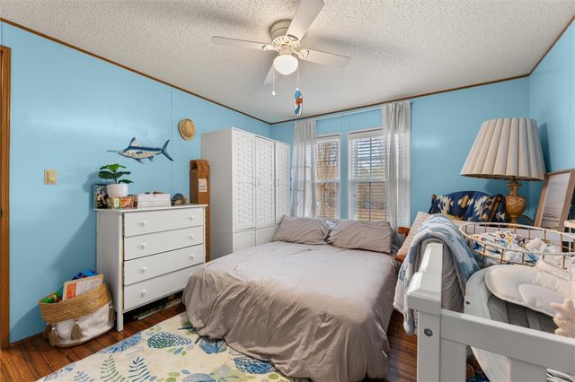 23036 McDonald Point Road, Seneca, SC 29672