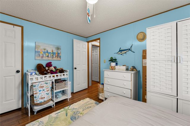 23036 McDonald Point Road, Seneca, SC 29672