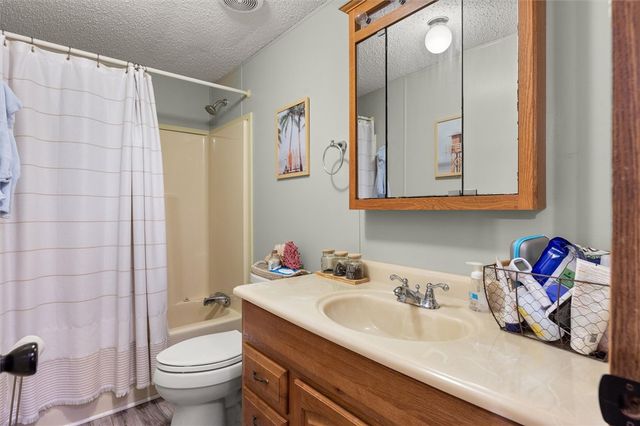 23036 McDonald Point Road, Seneca, SC 29672