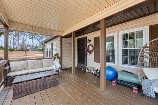 23036 McDonald Point Road, Seneca, SC 29672