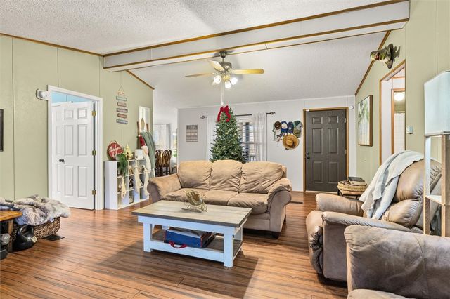 23036 McDonald Point Road, Seneca, SC 29672