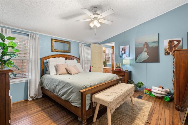 23036 McDonald Point Road, Seneca, SC 29672