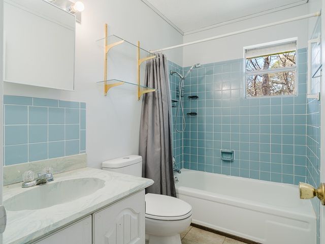 18 Bosworth Circle, Bella Vista, AR 72714